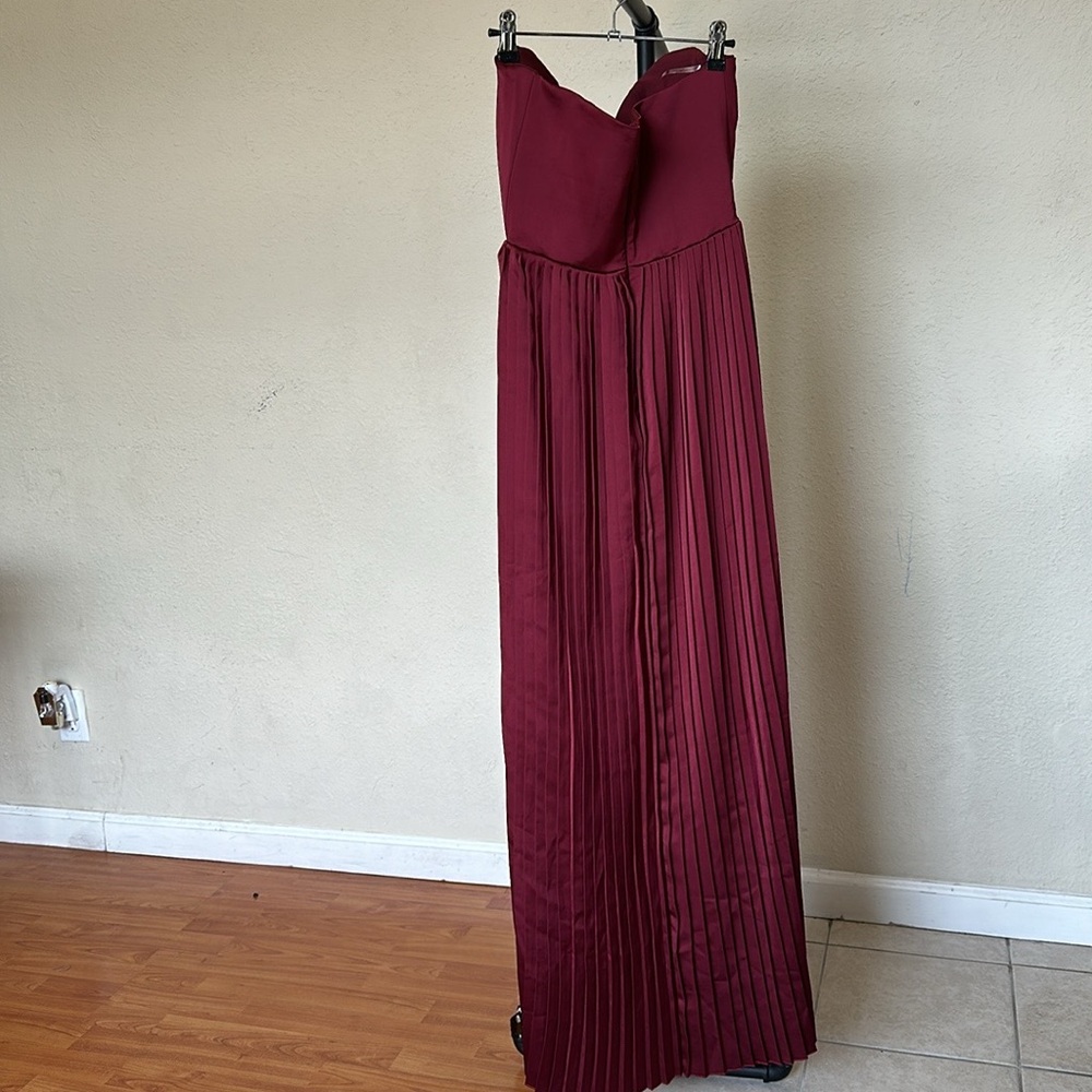 House of CB‎ M A-C 'Marcella' Berry pleated georgette maxi dress NWOT - Picture 10 of 15